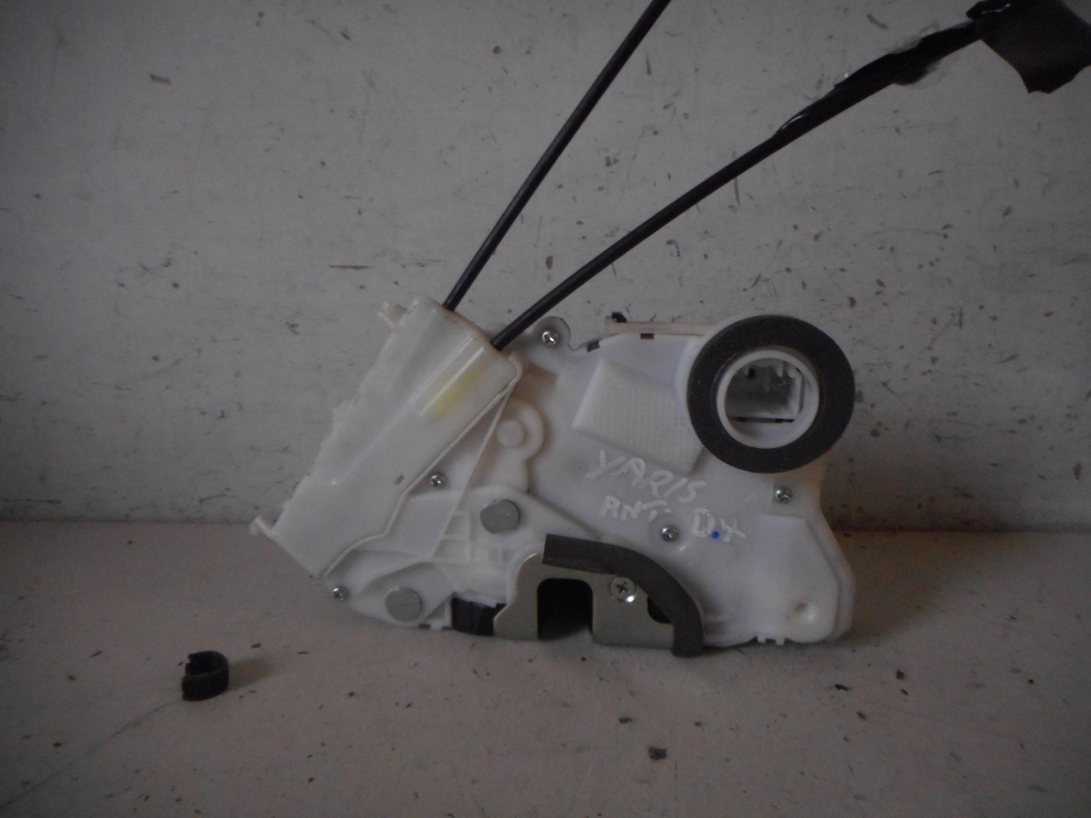 Serratura porta ant. dx.